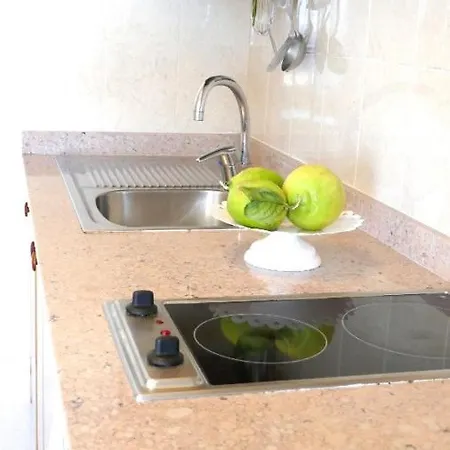 Puerto Del Carmen With Sea Views Apartment Tías