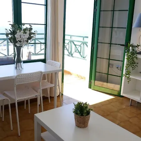 Puerto Del Carmen With Sea Views Apartment